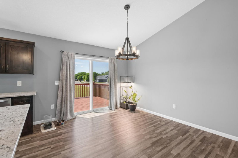 425 Eagle Street NW - Photo 7