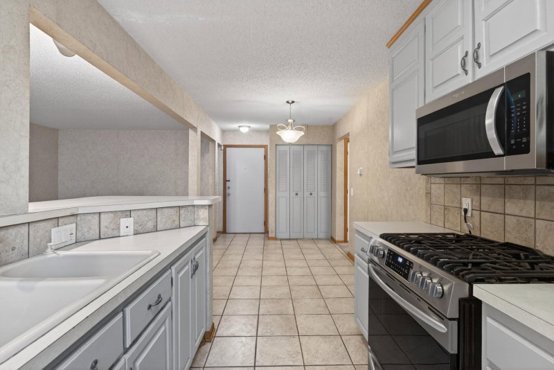 10720 Rockford Road #205 - Photo 7