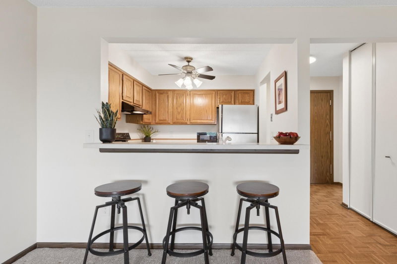 3320 Louisiana Avenue S #504 - Photo 11