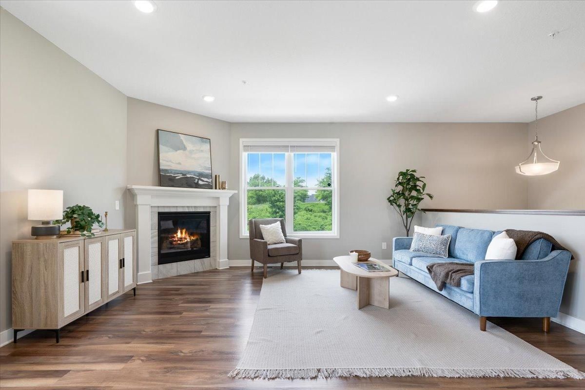 5098 93rd Lane N