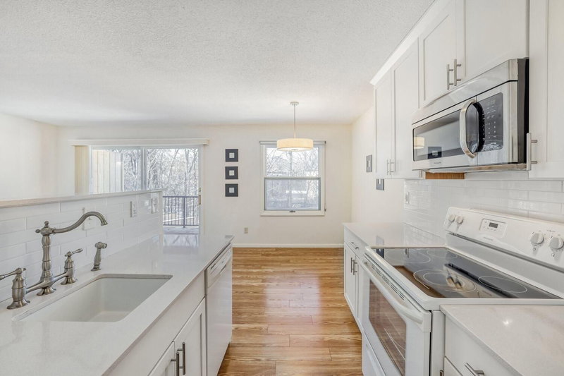 10113 34th Street W #342 - Photo 6