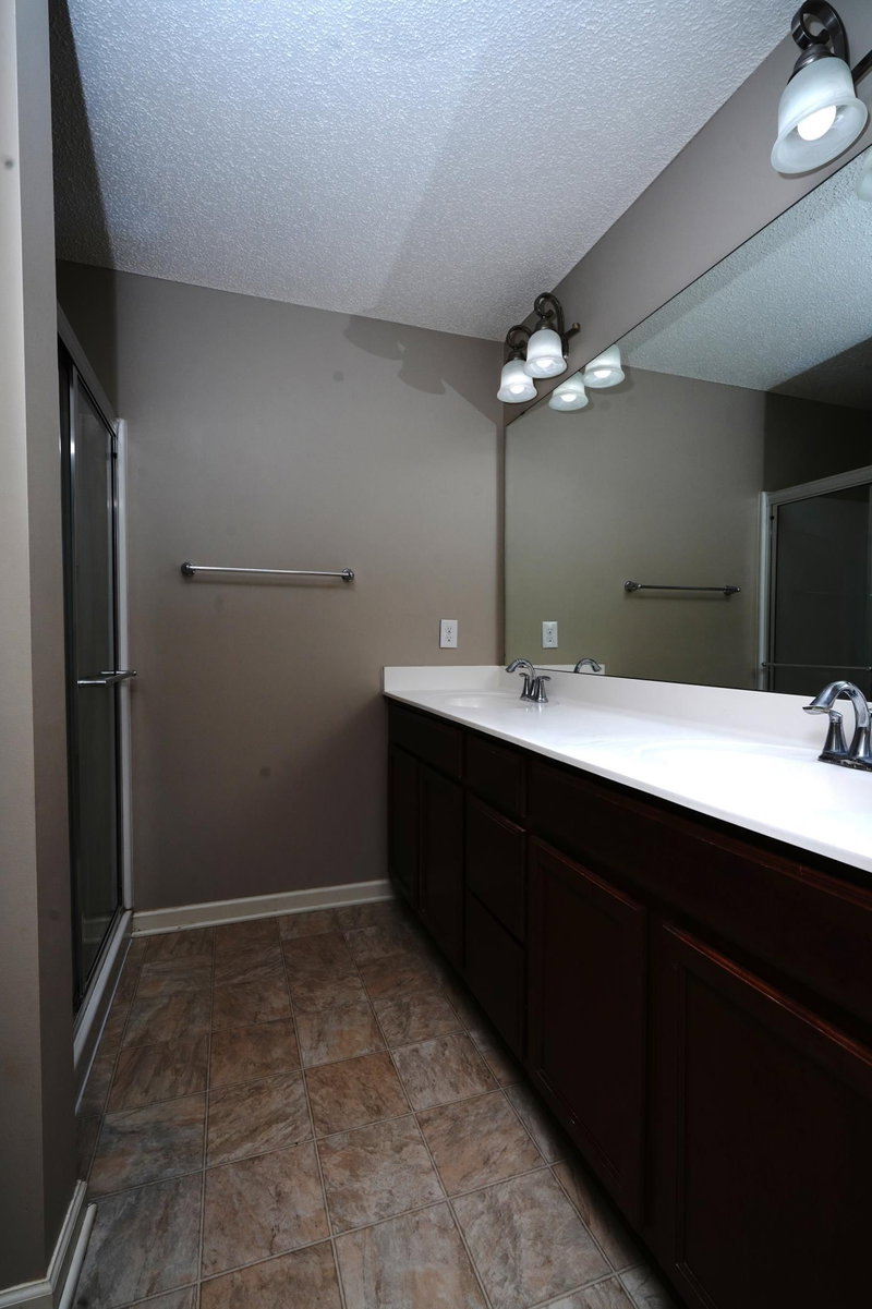 15615 60th Avenue N - Photo 13