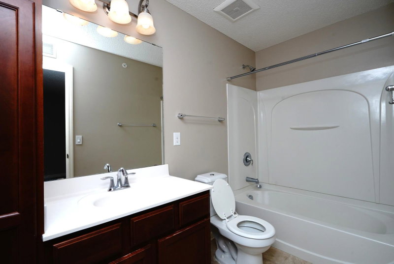 15615 60th Avenue N - Photo 10