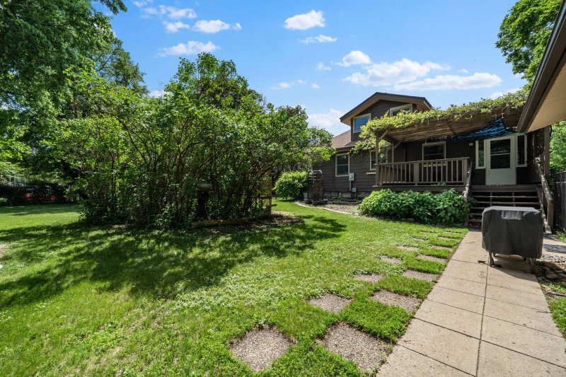 721 Cedar Street - Photo 12