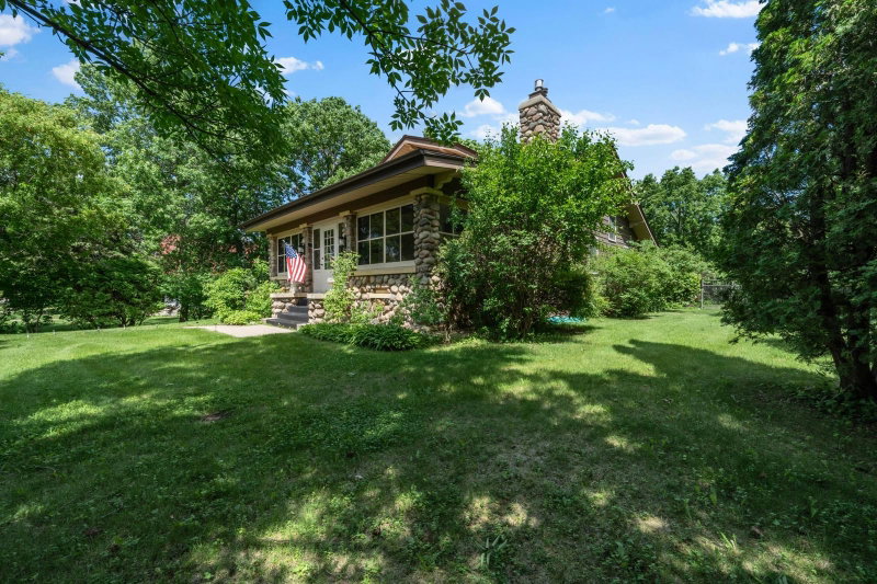 721 Cedar Street - Photo 4