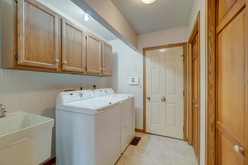 7669 Minar Avenue N - Photo 21