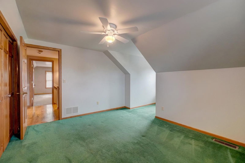 7669 Minar Avenue N - Photo 23
