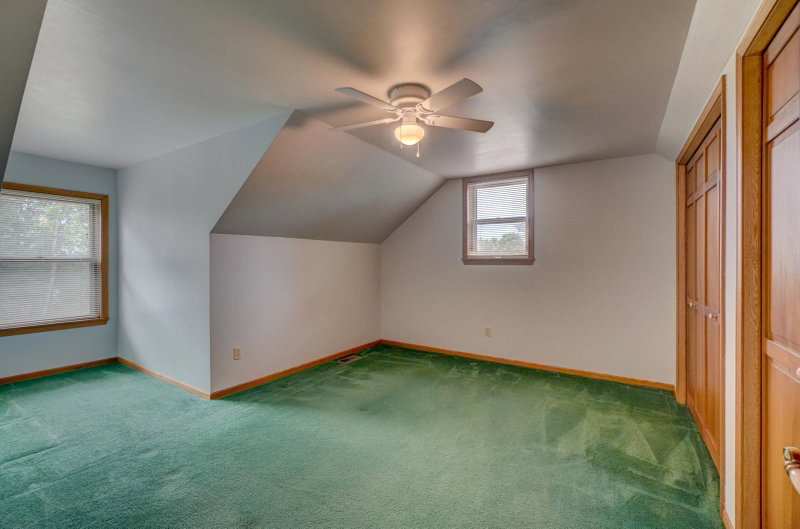 7669 Minar Avenue N - Photo 25