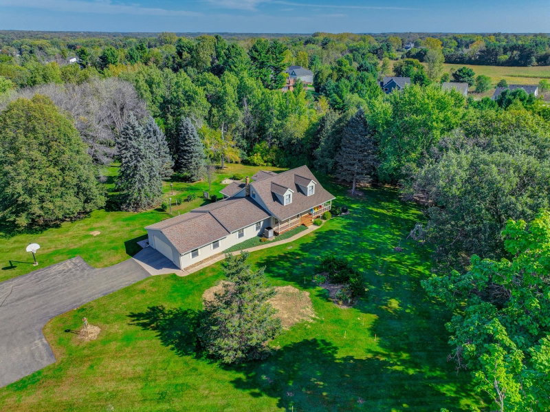 7669 Minar Avenue N - Photo 38