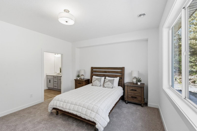 5244 Yorktown Court NE - Photo 17