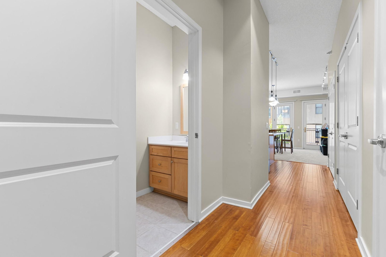209 8th Street E #305