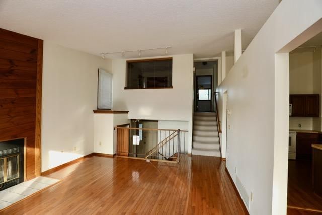 18300 Creeks Bend Drive - Photo 4