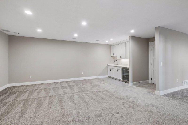 540 Holly Avenue - Photo 37
