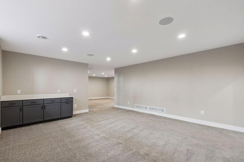 540 Holly Avenue - Photo 39