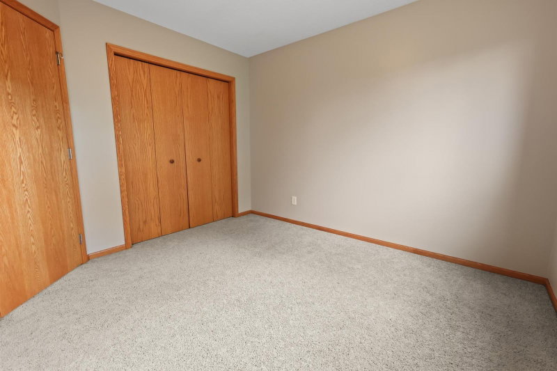 1256 Osauka Road NE - Photo 33
