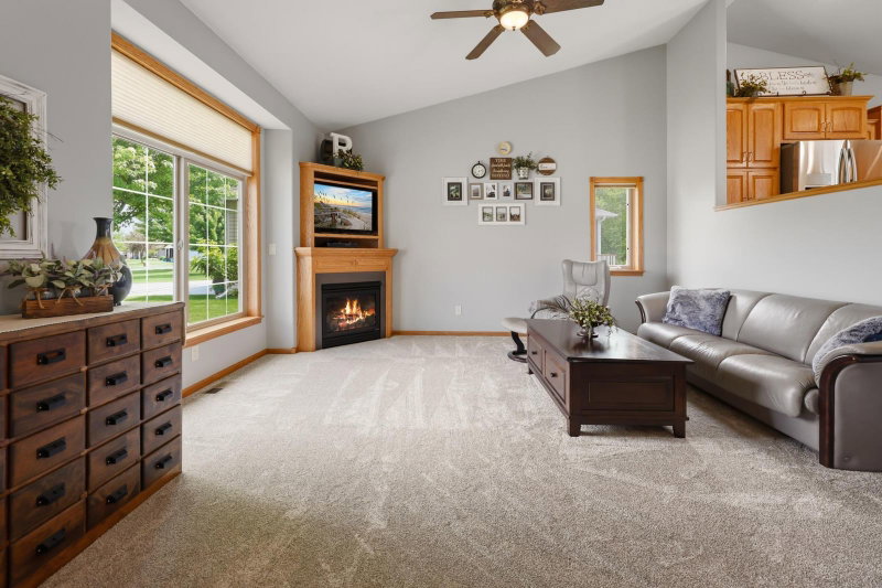 1256 Osauka Road NE - Photo 6