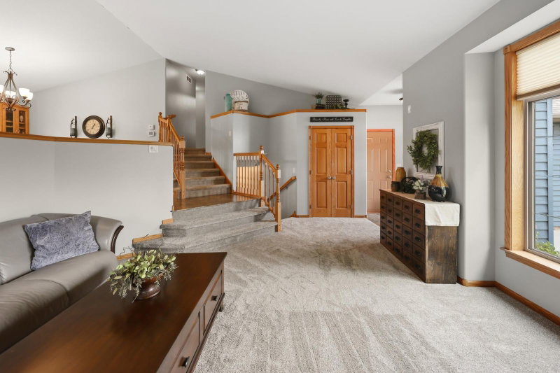 1256 Osauka Road NE - Photo 8