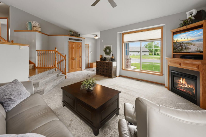 1256 Osauka Road NE - Photo 9