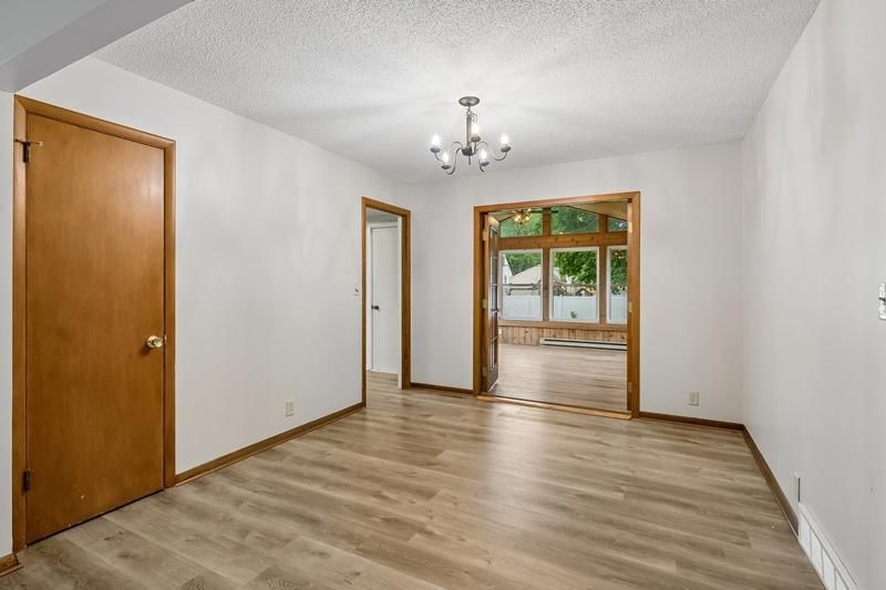7520 Thomas Avenue S - Photo 12