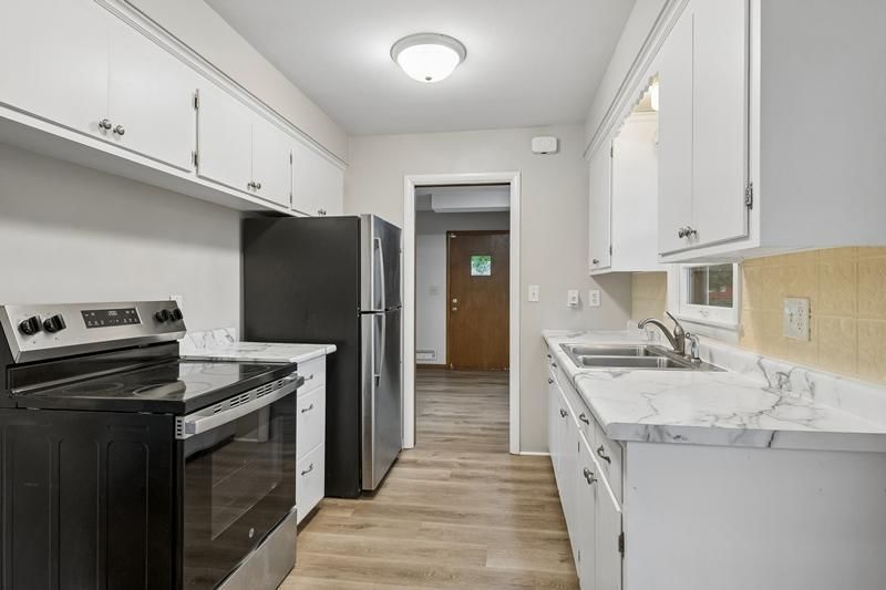 7520 Thomas Avenue S - Photo 19