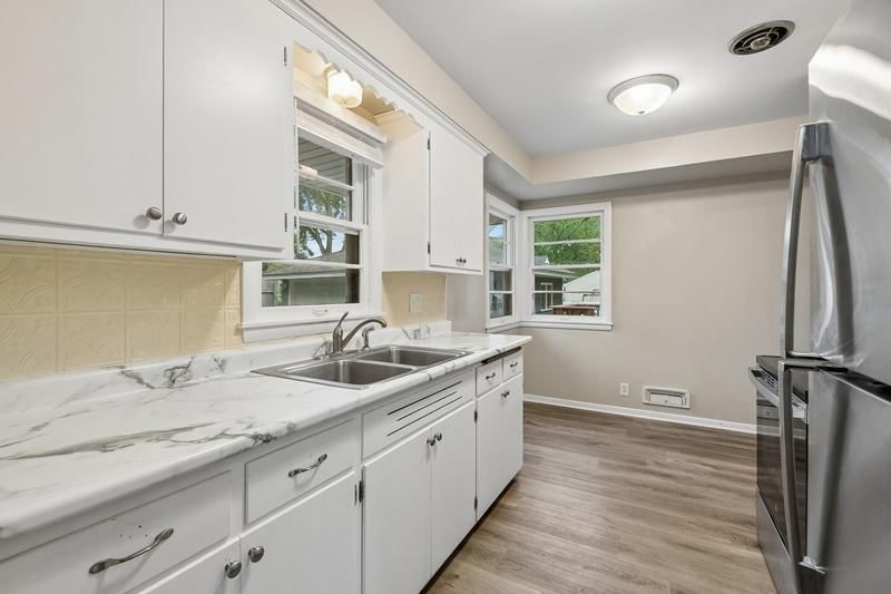 7520 Thomas Avenue S - Photo 21