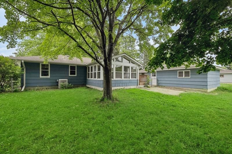 7520 Thomas Avenue S - Photo 36