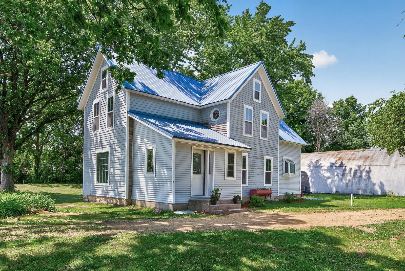 7635 Mississippi Trail
