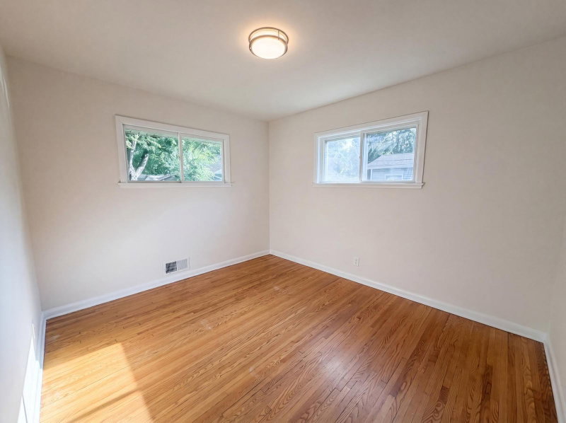 2128 Ronald Avenue - Photo 12