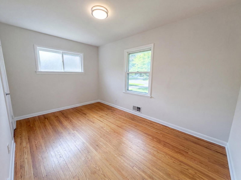 2128 Ronald Avenue - Photo 13