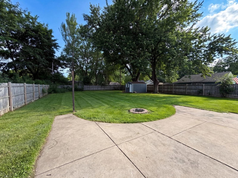 2128 Ronald Avenue - Photo 5