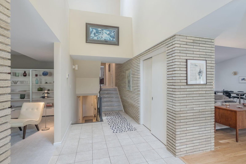 2191 Edgcumbe Road - Photo 9