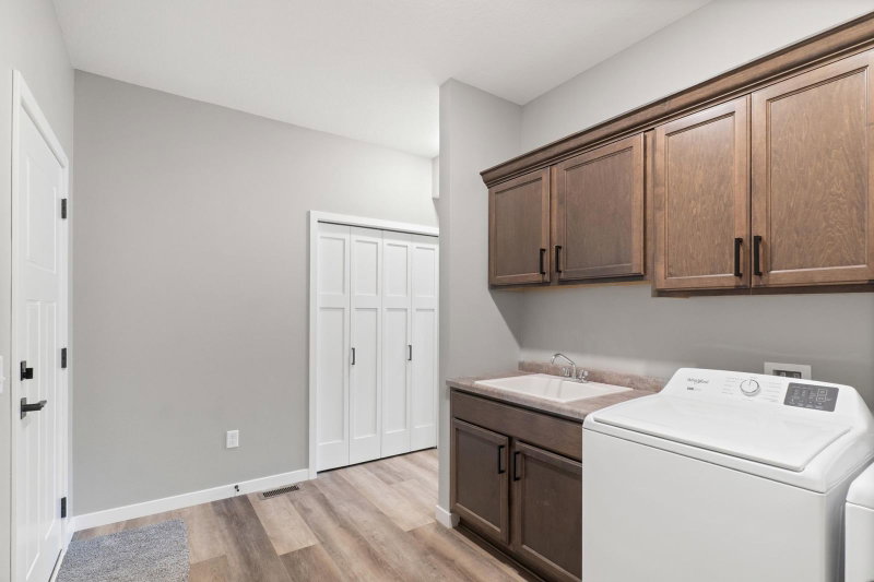 2125 13th Street NW - Photo 21
