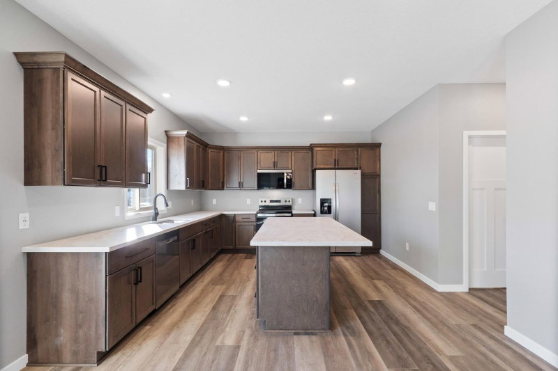 2125 13th Street NW - Photo 9