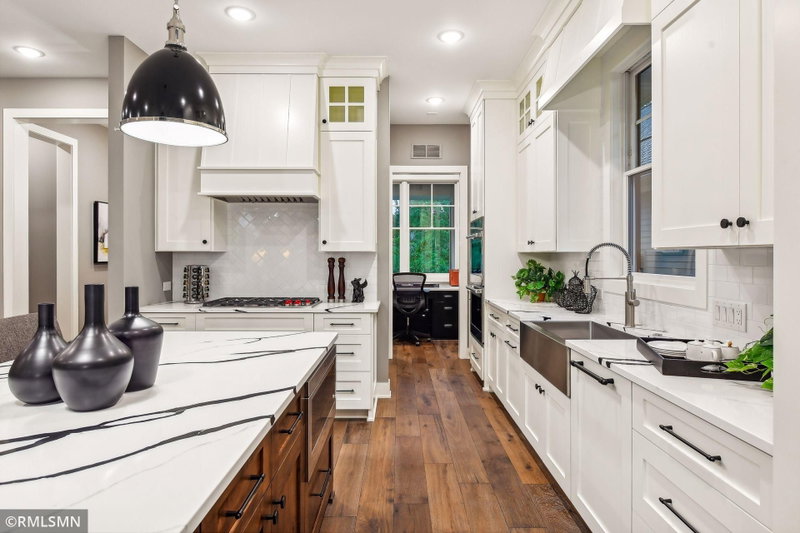 1230 Greenway Pass - Photo 8