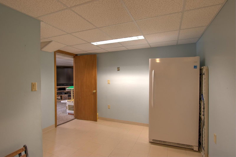 11585 269th Avenue NW - Photo 32