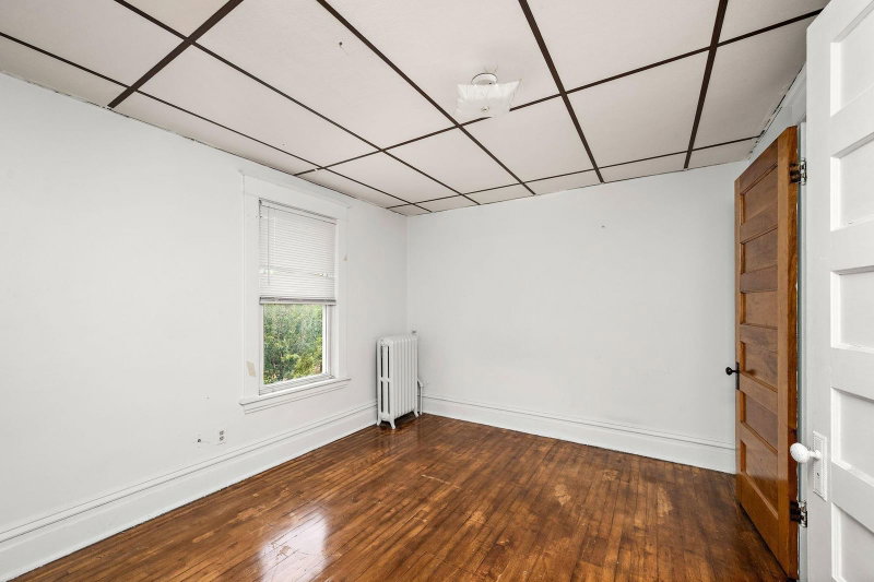 74 Congress Street W - Photo 10