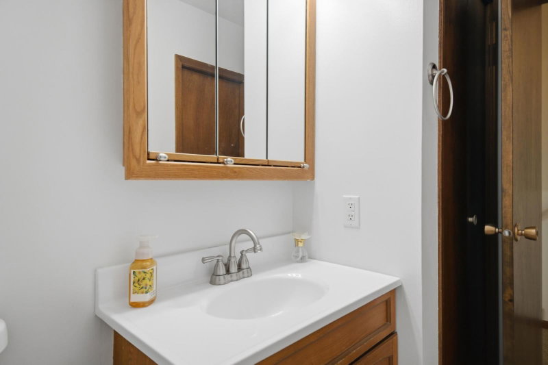 360 Allan Avenue - Photo 21