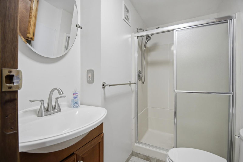 360 Allan Avenue - Photo 26