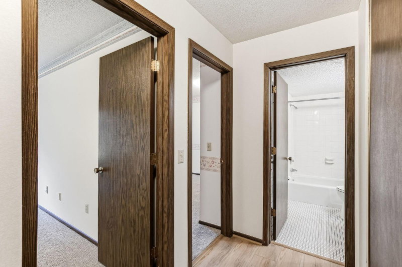 4624 Cedar Lake Road S #4 - Photo 11