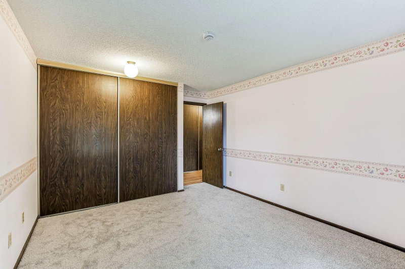 4624 Cedar Lake Road S #4 - Photo 15