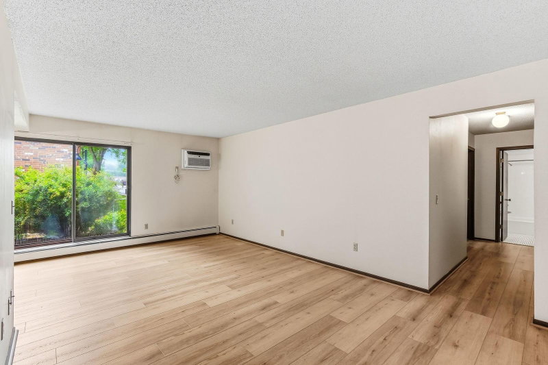 4624 Cedar Lake Road S #4 - Photo 9