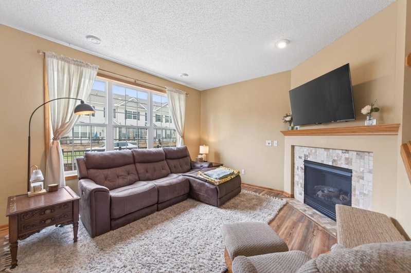 7606 11th Street N - Photo 6