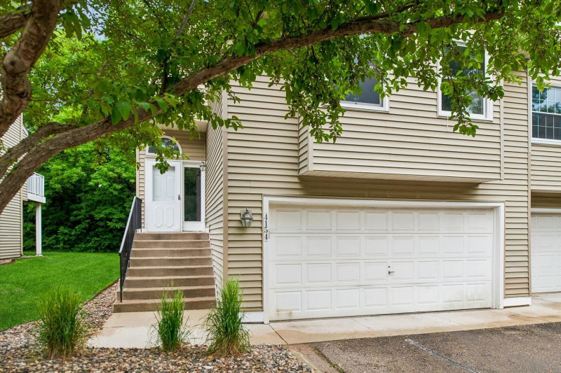 4154 Meadowlark Way - Photo 4