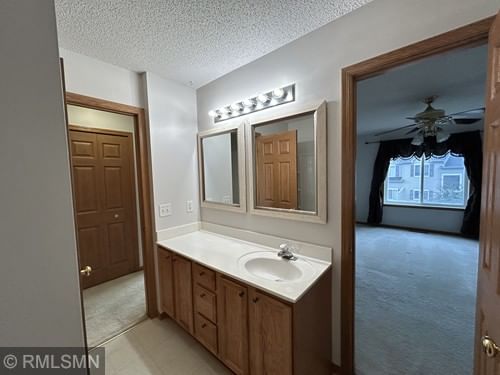 6884 Meadow Grass Lane S - Photo 30