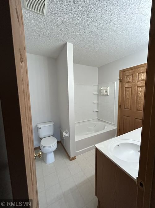 6884 Meadow Grass Lane S - Photo 33