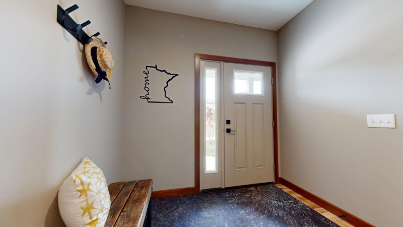 704 Maple Place - Photo 16