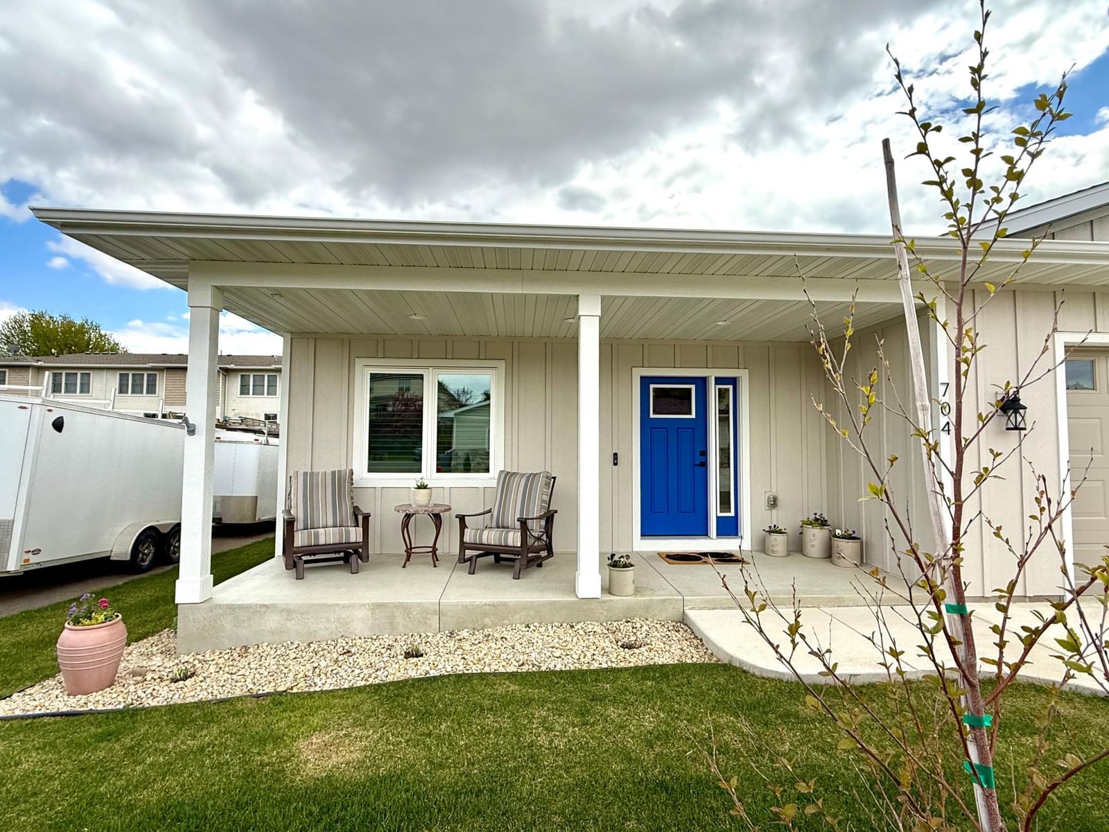 704 Maple Place