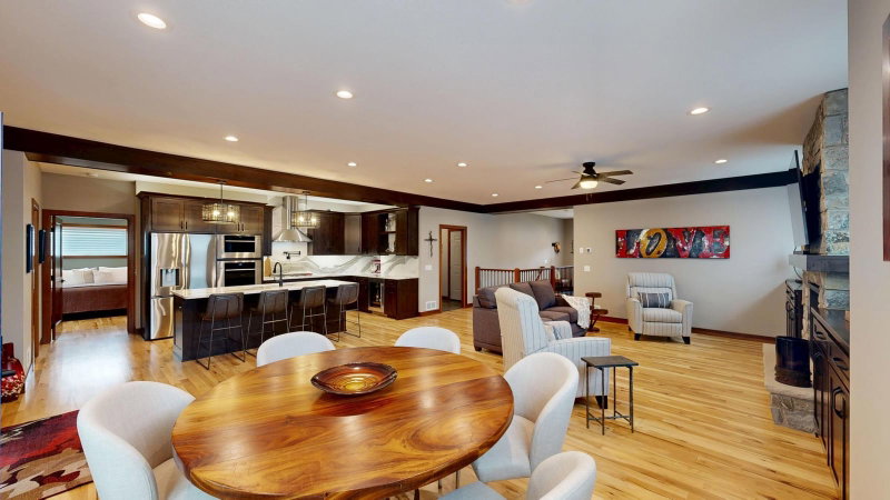 704 Maple Place - Photo 21