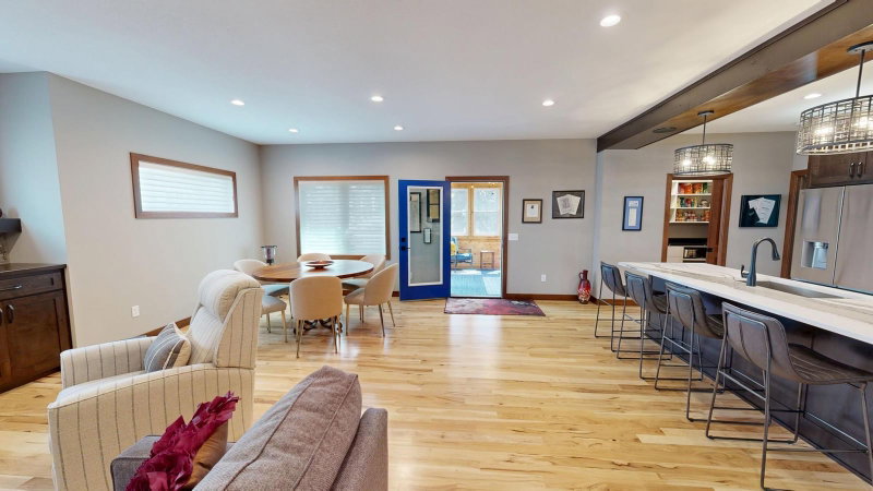 704 Maple Place - Photo 27