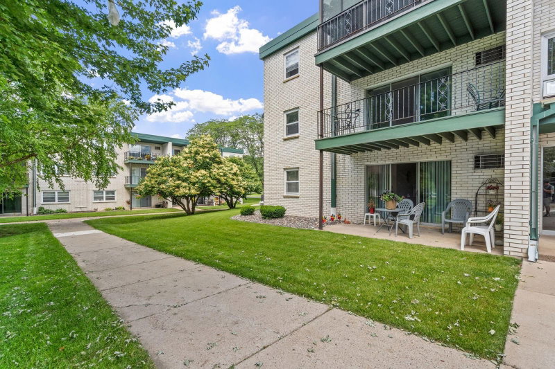 2730 Dale Street N #D115 - Photo 15
